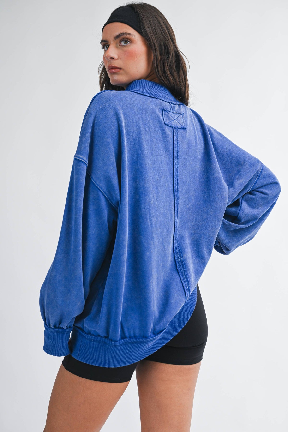 Oversized Mock Neck Washed Sweatshirt