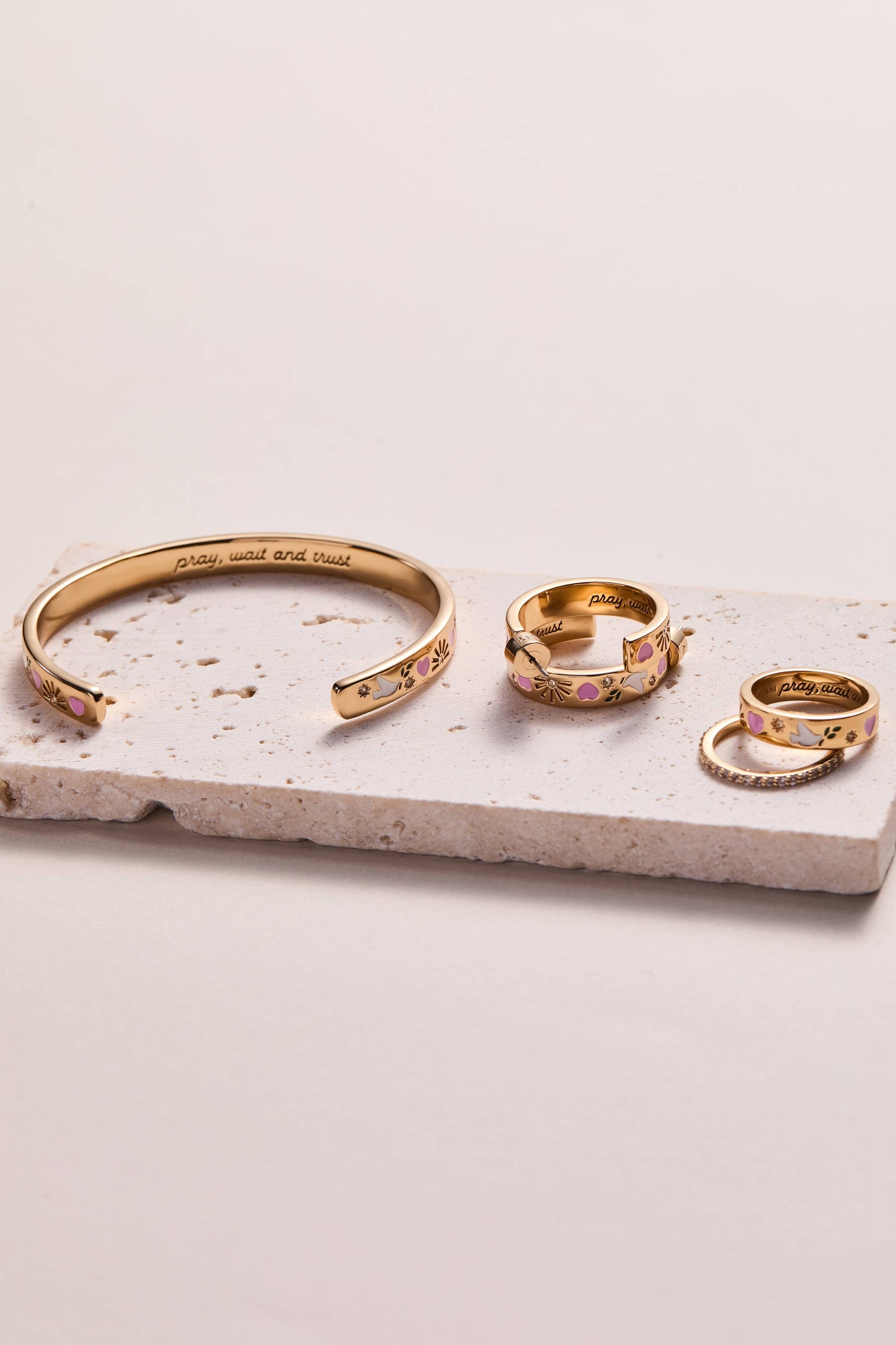 'Pray, Wait and Trust' Ring Set of 2: Gold