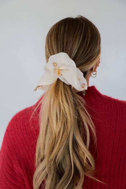 GROMMET JUMBO SCRUNCHIE: WITHOUT CHARMS