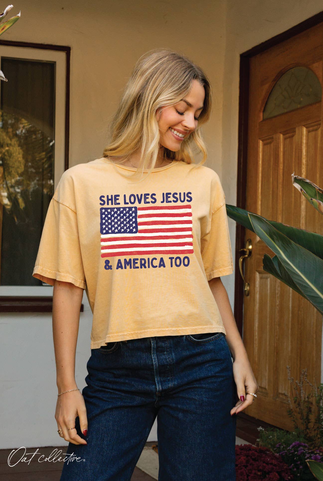 SHE LOVES JESUS AND AMERICA TOO Cropped Mineral Graphic Top
