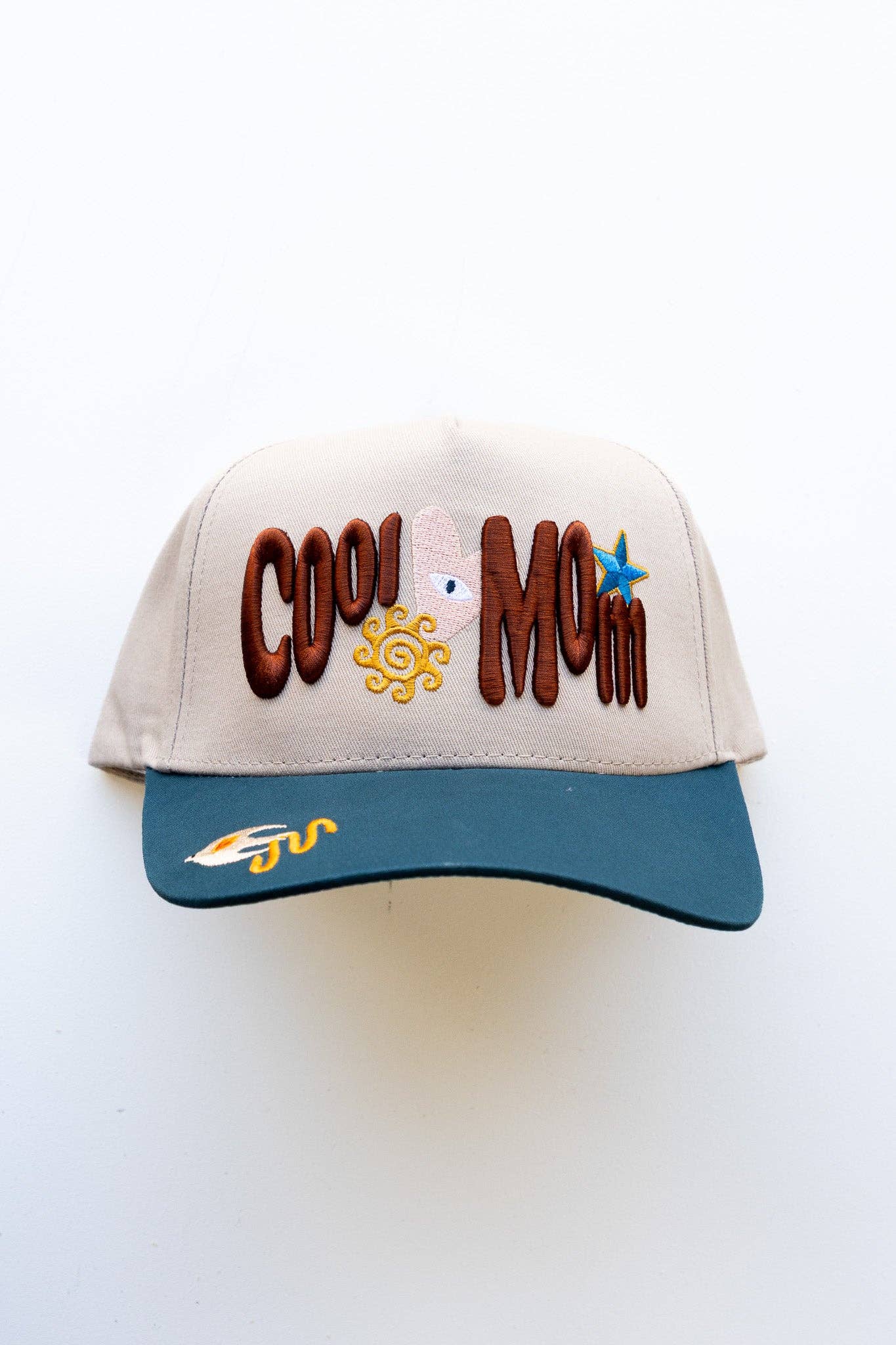 COOL MOM TRUCKER HAT