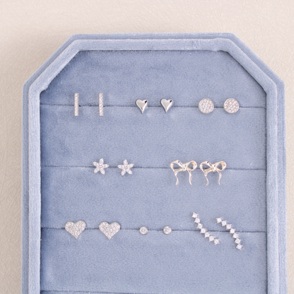 Heart Velvet Stud Set