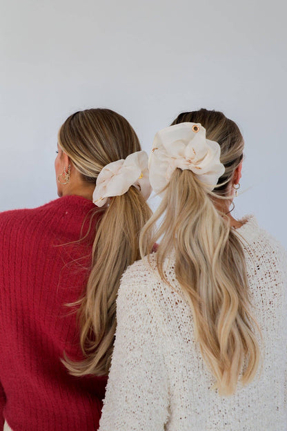 GROMMET JUMBO SCRUNCHIE: WITHOUT CHARMS