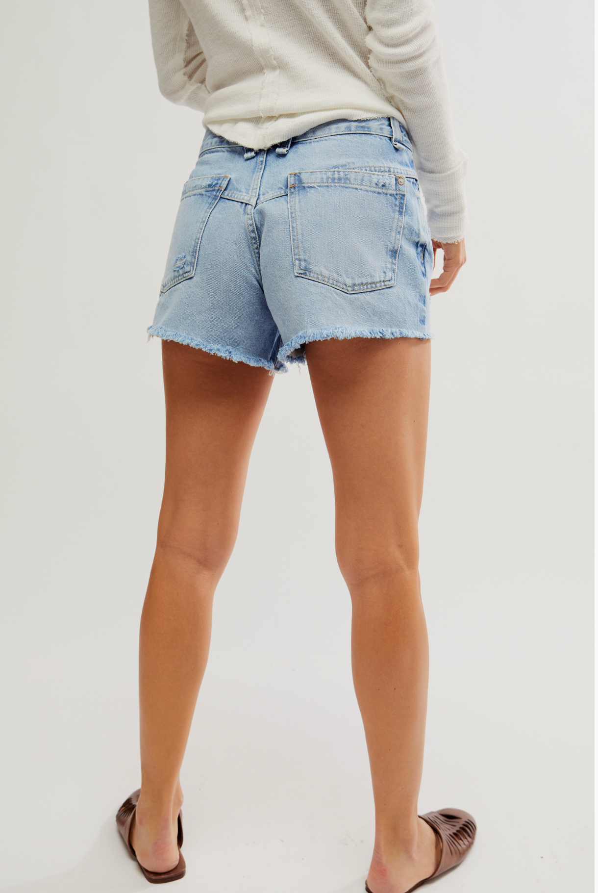 FREE PEOPLE NOW OR NEVER DENIM SHORT / MOON CHILD