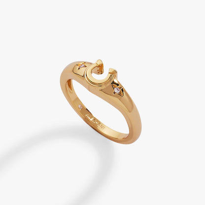 Lucky Horseshoe Ring: Gold