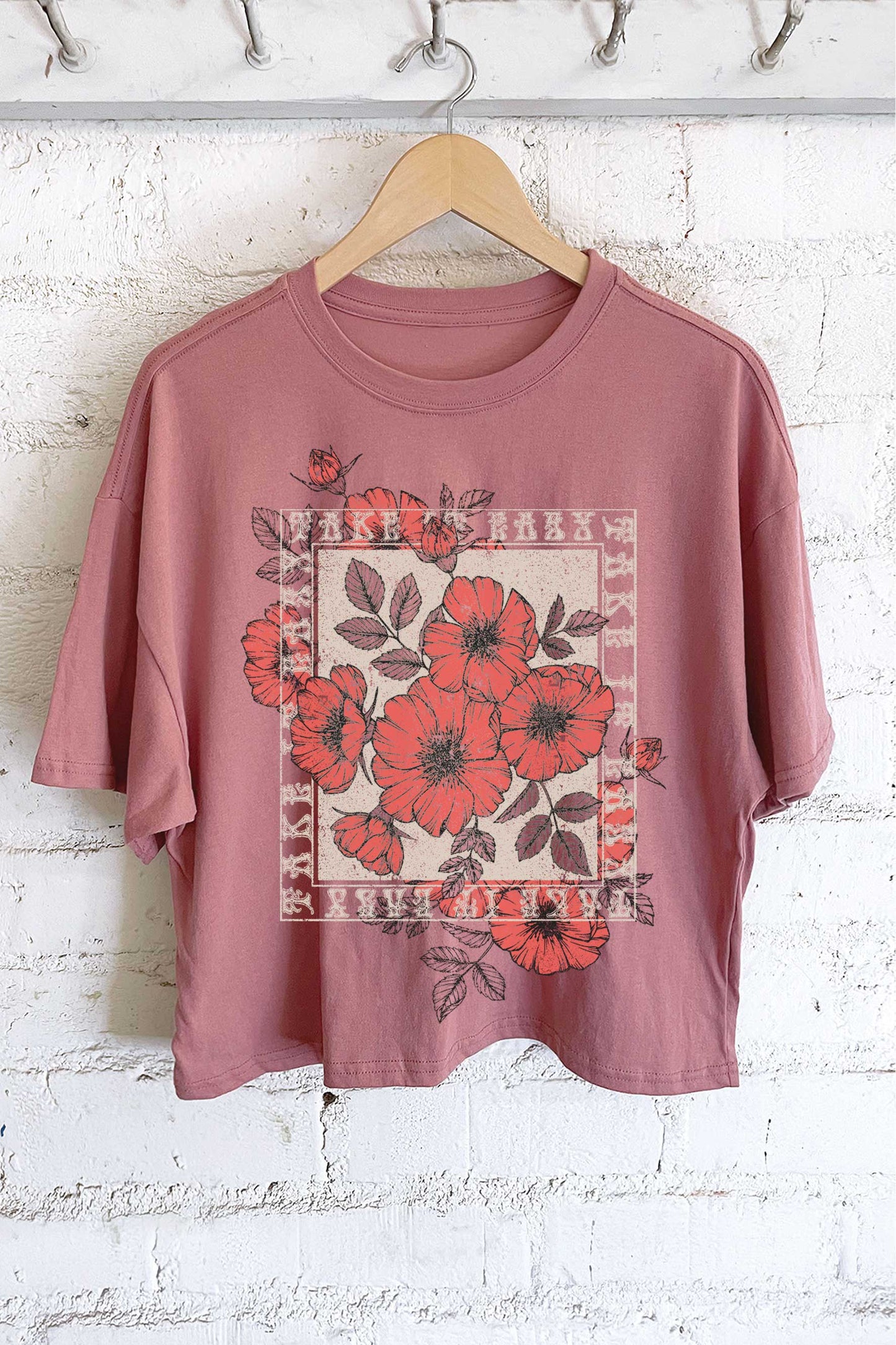 TAKE IT EASY VINTAGE FLOWER GRAPHIC LONG CROP TOP